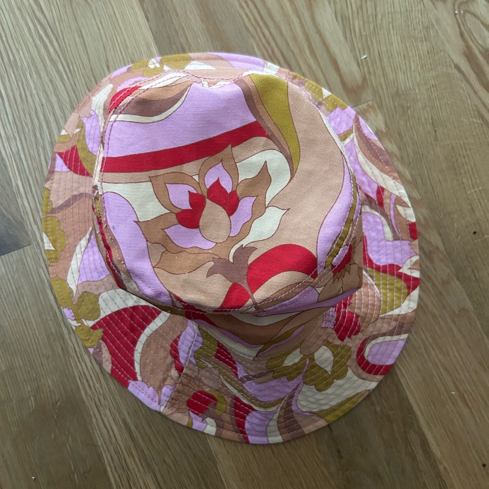 Billabong Wide-Brim Bucket Hat